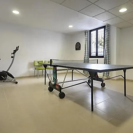 Amplia Casa Familiar Con Piscina Y Jardin Arrecife (Lanzarote)