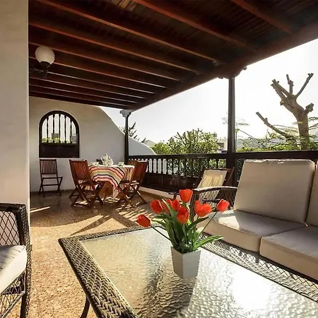 Amplia Casa Familiar Con Piscina Y Jardin Arrecife (Lanzarote)